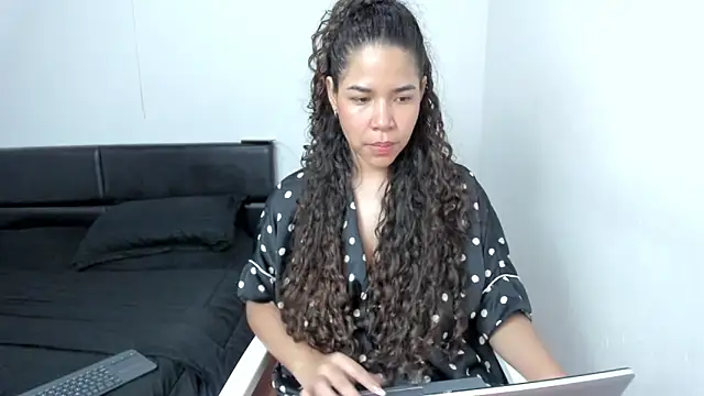 ashlyviper777 online show from 19, 11, 2025