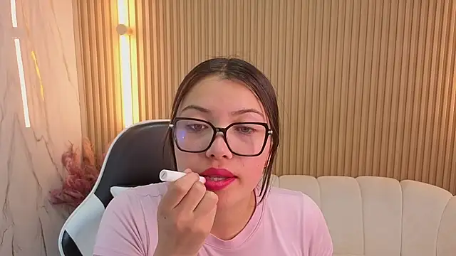 Snapshot of venus_velvet_tp chatting on 27, 11, 2025 venus velvet tp online show from 27, 11, 2025