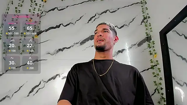 Snapshot of Carlitos_sexy chatting on 27, 11, 2025 Carlitos sexy online show from 27, 11, 2025