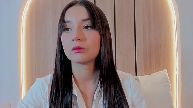 alissongirl  online show from 13, 1, 2026