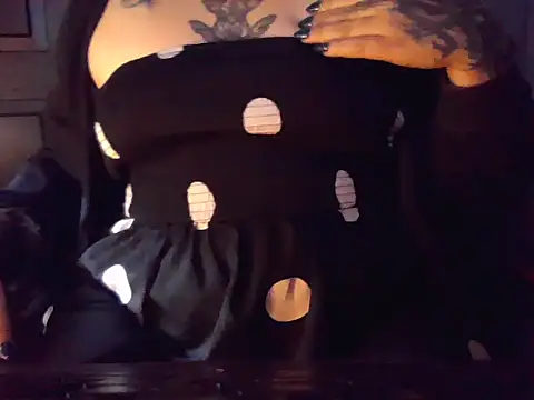 Snapshot of lilithxblue chatting on 11, 11, 2025 lilithxblue online show from 11, 11, 2025