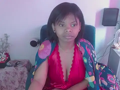 Snapshot of Rey_lizeth73 chatting on 19, 12, 2025 Rey lizeth73 online show from 19, 12, 2025