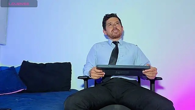 Prince1 dark online show from 4, 4, 2026