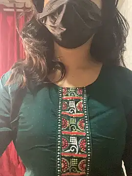 Red Queen 11 online show from 18, 12, 2025