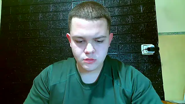 Snapshot of CuteButNaughty_ chatting on 26, 11, 2025 CuteButNaughty online show from 26, 11, 2025