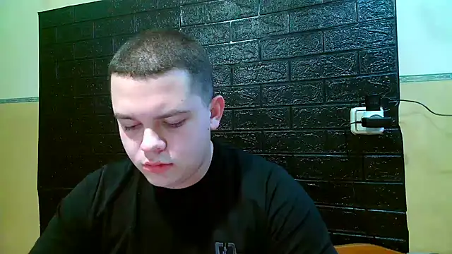 Snapshot of CuteButNaughty_ chatting on 29, 11, 2025 CuteButNaughty online show from 29, 11, 2025