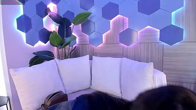 Snapshot of sofiaivanova chatting on 14, 2, 2026 sofiaivanova online show from 14, 2, 2026