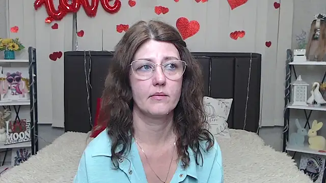 Snapshot of RoseHille chatting on 28, 5, 2026 RoseHille online show from 28, 5, 2026