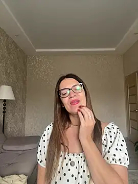 Milana8263 online show from 14, 4, 2026