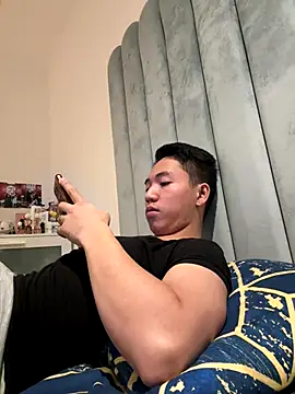 Snapshot of The_chosen0420 chatting on 11, 11, 2025 The chosen0420 online show from 11, 11, 2025