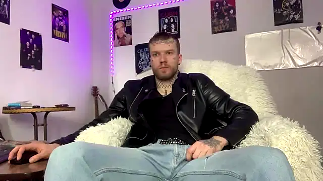 Huntall77 online show from 8, 3, 2026