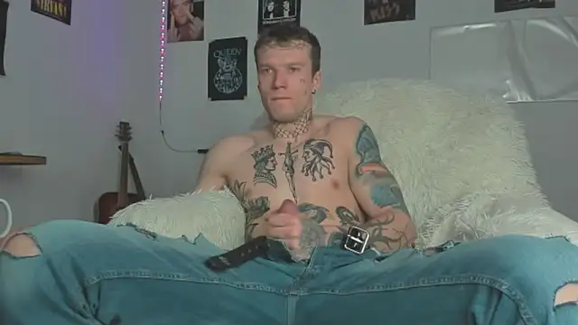 Huntall77 online show from 9, 4, 2026