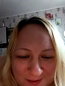 Lovelyalyxh online show from 29, 11, 2025