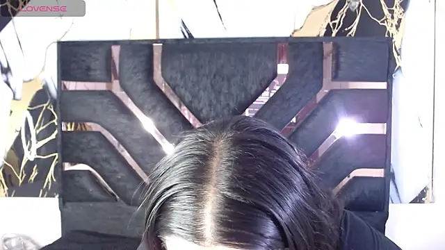 tael novacs online show from 15, 1, 2026