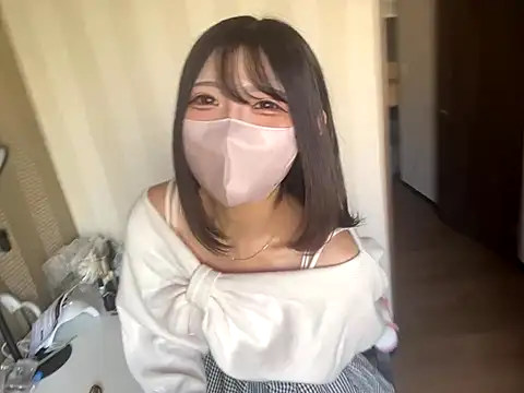 Snapshot of amu_nyan_cute chatting on 14, 11, 2025 amu nyan cute online show from 14, 11, 2025