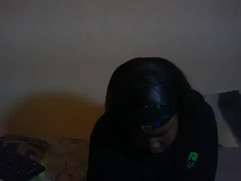 Snapshot of Diva-girl chatting on 16, 11, 2025 Diva-girl online show from 16, 11, 2025