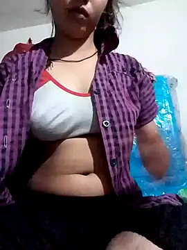 Hot  girls001 online show from 17, 4, 2026