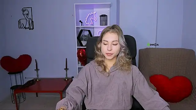 Snapshot of charlie_bonsie chatting on 20, 11, 2025 charlie bonsie online show from 20, 11, 2025