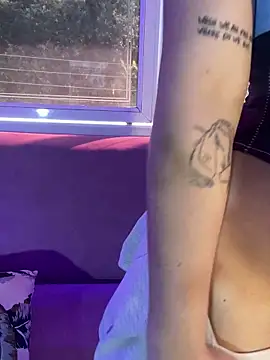 ReiAyanamy online show from 14, 12, 2025