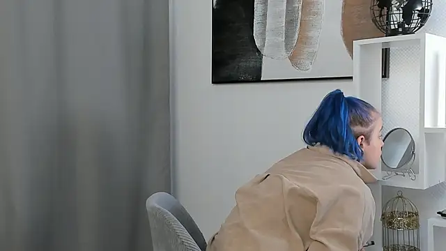 Snapshot of CaroleeSchlegel chatting on 11, 11, 2025 CaroleeSchlegel online show from 11, 11, 2025