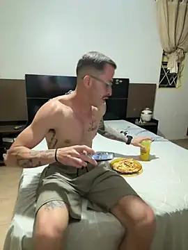 Lucasjandre online show from 7, 4, 2026