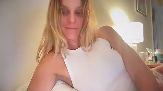 prettylittlekittycat online show from 18, 6, 2026