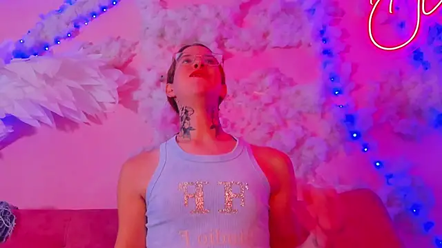 Snapshot of ivy_ary chatting on 19, 12, 2025 ivy ary online show from 19, 12, 2025