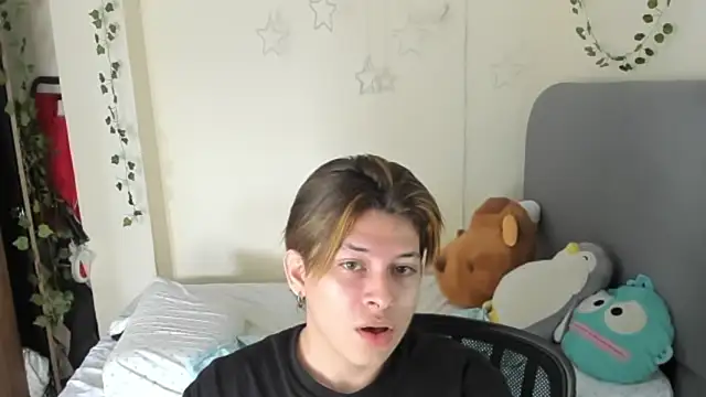 Snapshot of Felix_kitty chatting on 11, 11, 2025 Felix kitty online show from 11, 11, 2025