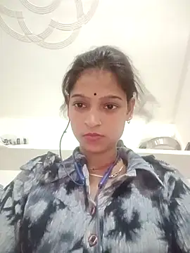 Mohnicute online show from 1, 5, 2026