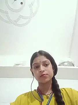 Snapshot of Mohnicute chatting on 8, 7, 2026 Mohnicute online show from 8, 7, 2026