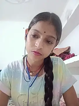 Snapshot of Mohnicute chatting on 16, 7, 2026 Mohnicute online show from 16, 7, 2026