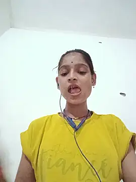 Snapshot of Mohnicute chatting on 22, 7, 2026 Mohnicute online show from 22, 7, 2026