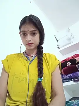 Snapshot of Mohnicute chatting on 9, 8, 2026 Mohnicute online show from 9, 8, 2026