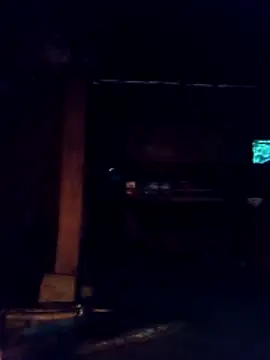 girl-hot2x online show from 2, 12, 2025