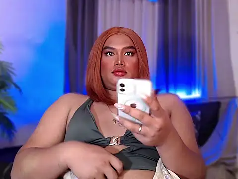 Snapshot of UrGoddess_Sofia chatting on 15, 12, 2025 UrGoddess Sofia online show from 15, 12, 2025