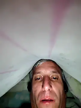 Snapshot of MembroRosa1 chatting on 11, 11, 2025 MembroRosa1 online show from 11, 11, 2025