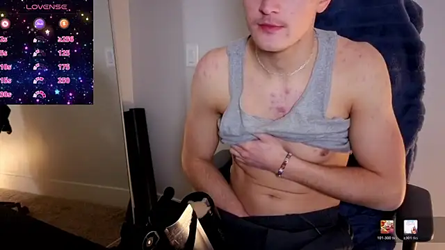 Snapshot of sculpteddesire chatting on 7, 4, 2026 sculpteddesire online show from 7, 4, 2026