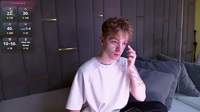 Paul Holt online show from 26, 11, 2025