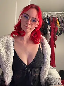 Snapshot of AlinaWinter chatting on 15, 1, 2026 AlinaWinter online show from 15, 1, 2026