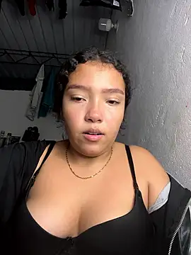 Snapshot of PetiteKattia chatting on 18, 1, 2026 PetiteKattia online show from 18, 1, 2026