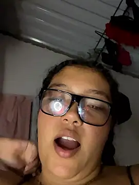 Snapshot of PetiteKattia chatting on 19, 1, 2026 PetiteKattia online show from 19, 1, 2026