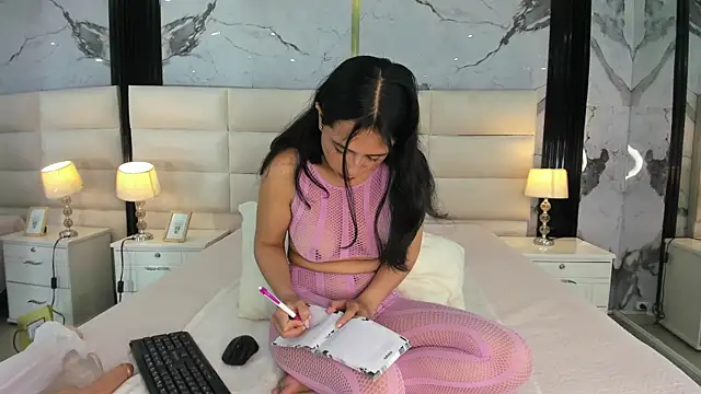 Lucy Vegas online show from 12, 2, 2026