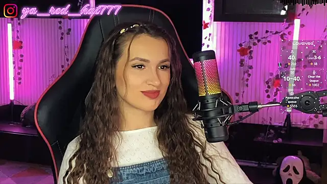 -RED HAT- online show from 6, 4, 2026