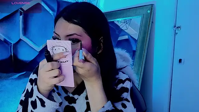 Brandy collinss online show from 7, 3, 2026