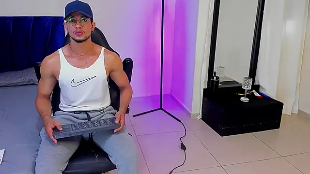 Snapshot of Nolan_joness chatting on 14, 1, 2026 Nolan joness online show from 14, 1, 2026