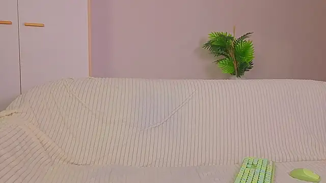 LilyPoetry  online show from 9, 1, 2026