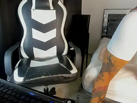 master leather online show from 22, 2, 2026