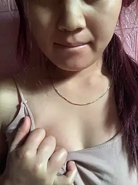 Snapshot of Winnie-sexy chatting on 23, 2, 2026 Winnie-sexy online show from 23, 2, 2026