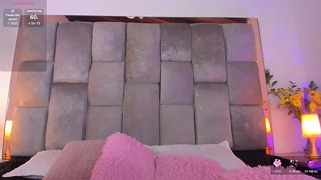 Snapshot of Ana_Torres_ chatting on 3, 12, 2025 Ana Torres online show from 3, 12, 2025