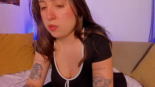 Snapshot of Ana_Torres_ chatting on 2, 7, 2026 Ana Torres online show from 2, 7, 2026